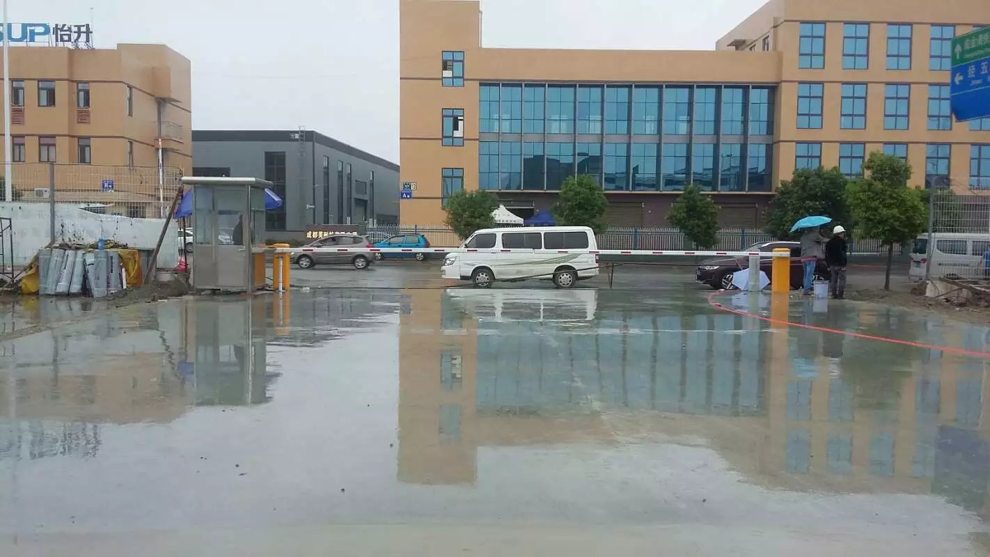 龙口市龙口市成都市物流公司道闸